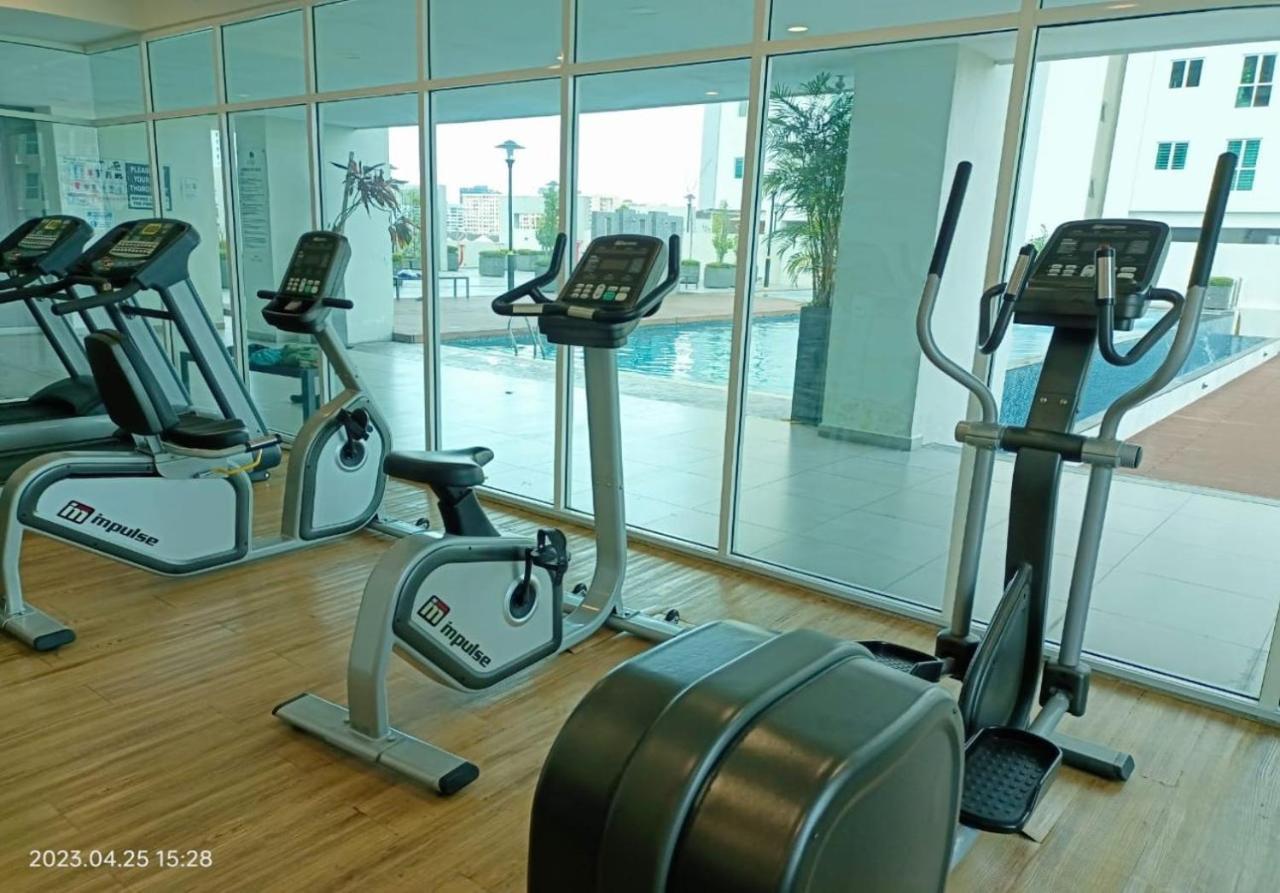 City Town 2-6 Pax Beautiful View Cozy Condo, Jelutong, Georgetown, Centre Heart Of Penang Island, Near Highway Komtar Gurney Extérieur photo