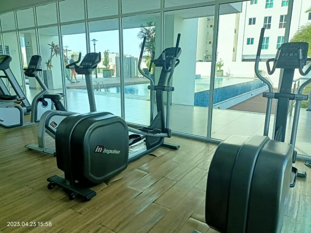 City Town 2-6 Pax Beautiful View Cozy Condo, Jelutong, Georgetown, Centre Heart Of Penang Island, Near Highway Komtar Gurney Extérieur photo